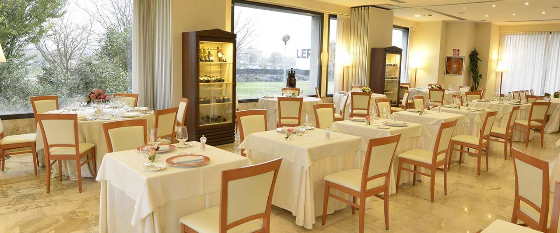  Looking for a hotel for your stay in Piacenza (PC)? Book/reserve at the Best Western Park Hotel